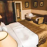 호텔 Esplanade 5*