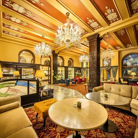 Esplanade 酒店