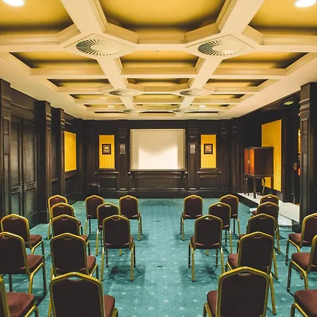 Esplanade ホテル