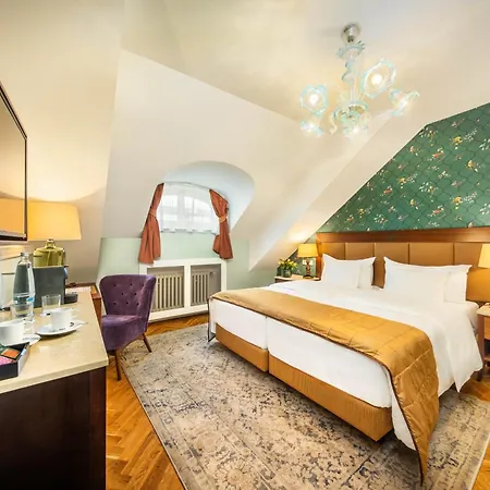 Esplanade 5* Praga