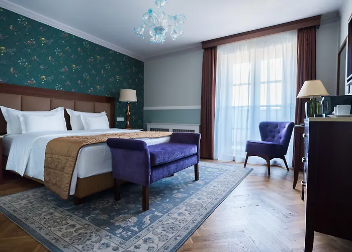 Ξενοδοχείο Esplanade 5*